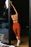 V-Waist Scrunch Legging